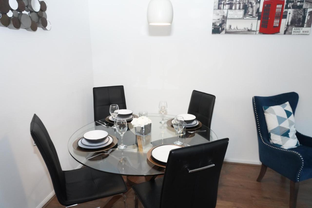 Apartament 2Bedrm-4Guests-Parking-Nearstation Londyn Zewnętrze zdjęcie
